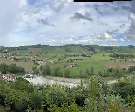 Caolzio18 Daire CastellʼArquato