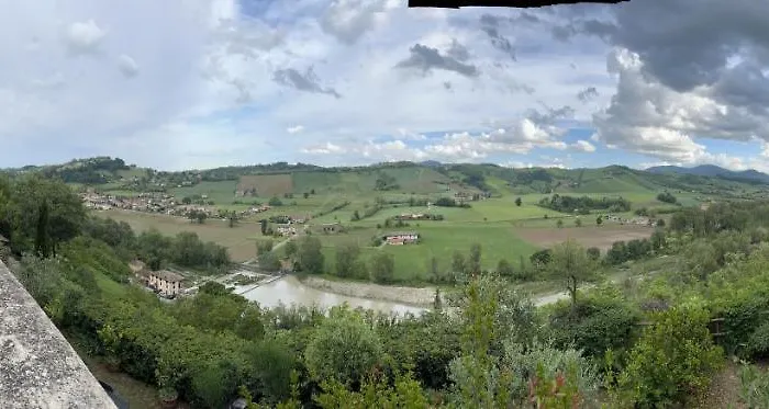 Caolzio18 Apartamento CastellʼArquato